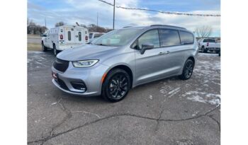 2021 Chrysler Pacifica full