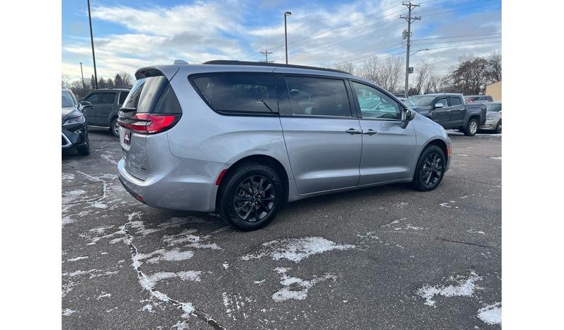 2021 Chrysler Pacifica