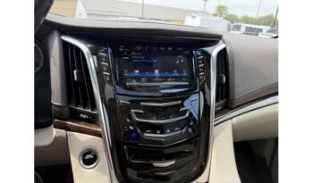 2017 Cadillac Escalade ESV full