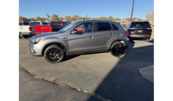 2019 Mitsubishi Outlander Sport full
