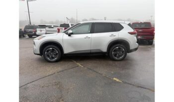 2024 Nissan Rogue full