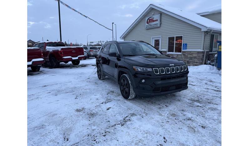 2022 Jeep Compass Latitude's photo