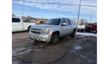 2011 Chevrolet Avalanche full