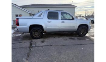2011 Chevrolet Avalanche full