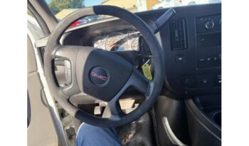2014 GMC Savana full